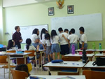 在泰国普吉岛教英语