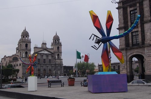 Toluca广场，在作者生活和工作的家乡