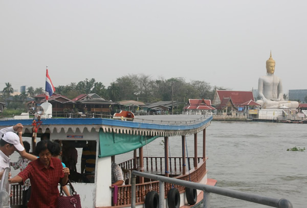 前往曼谷Koh Kret岛的船
