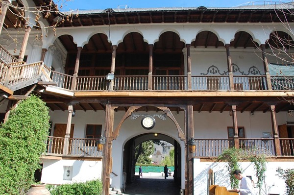 罗马尼亚布加勒斯特有200年历史的商队旅店