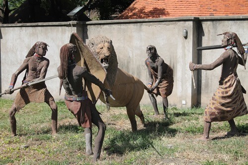 Maasai如何狩猎狮子