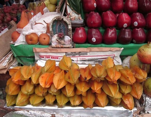 墨西哥市场上的杨桃