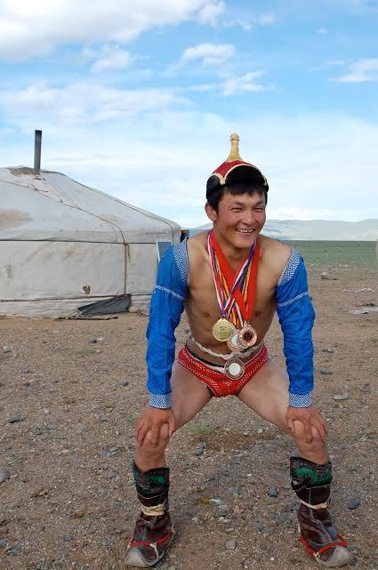蒙古摔跤服的儿子