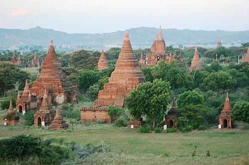 玛格安，缅甸庙宇建筑群