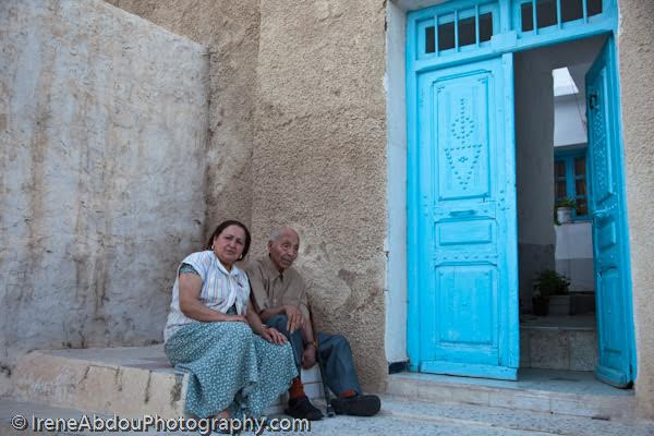 突尼斯，中年女人和男人