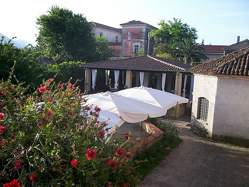 Agriturismo Seliano庭院和庭院