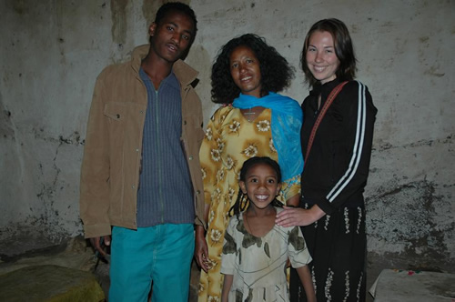 梅科宁（Mekonen）的家人与埃塞俄比亚的作家