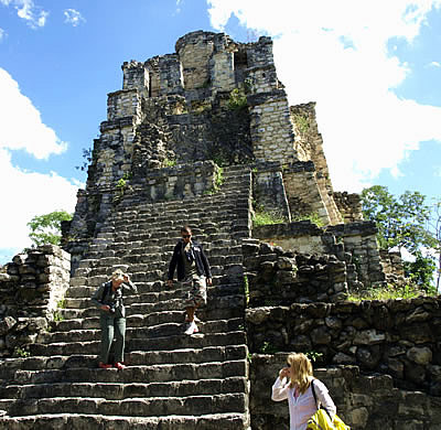 墨西哥Sian Ka an的Mayan Muyil金字塔