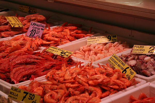 巴塞罗那圣卡特里纳市场的大虾