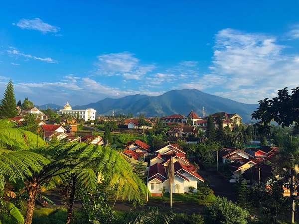 典型的印尼爪哇小镇