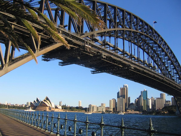 您想在悉尼桥和歌剧院附近工作吗