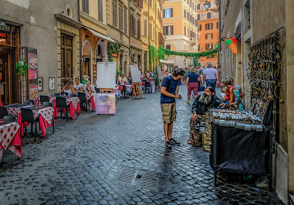 在罗马街头加速意大利语学习