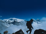冒险攀登喜马拉雅山脉