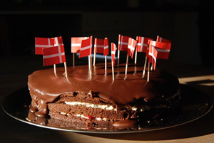 丹麦国旗蛋糕。