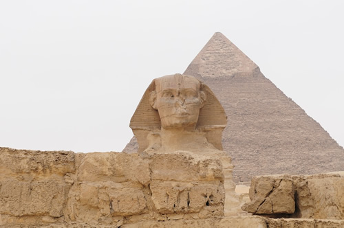 开罗附近著名的狮身人面像