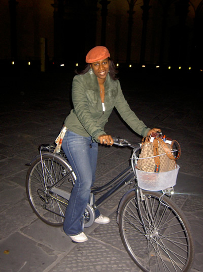 在佛罗伦萨骑自行车