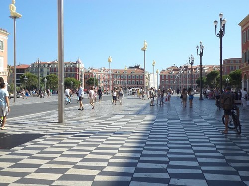尼斯著名的马塞纳广场