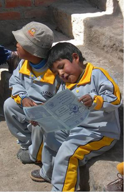 智利阅读的孩子